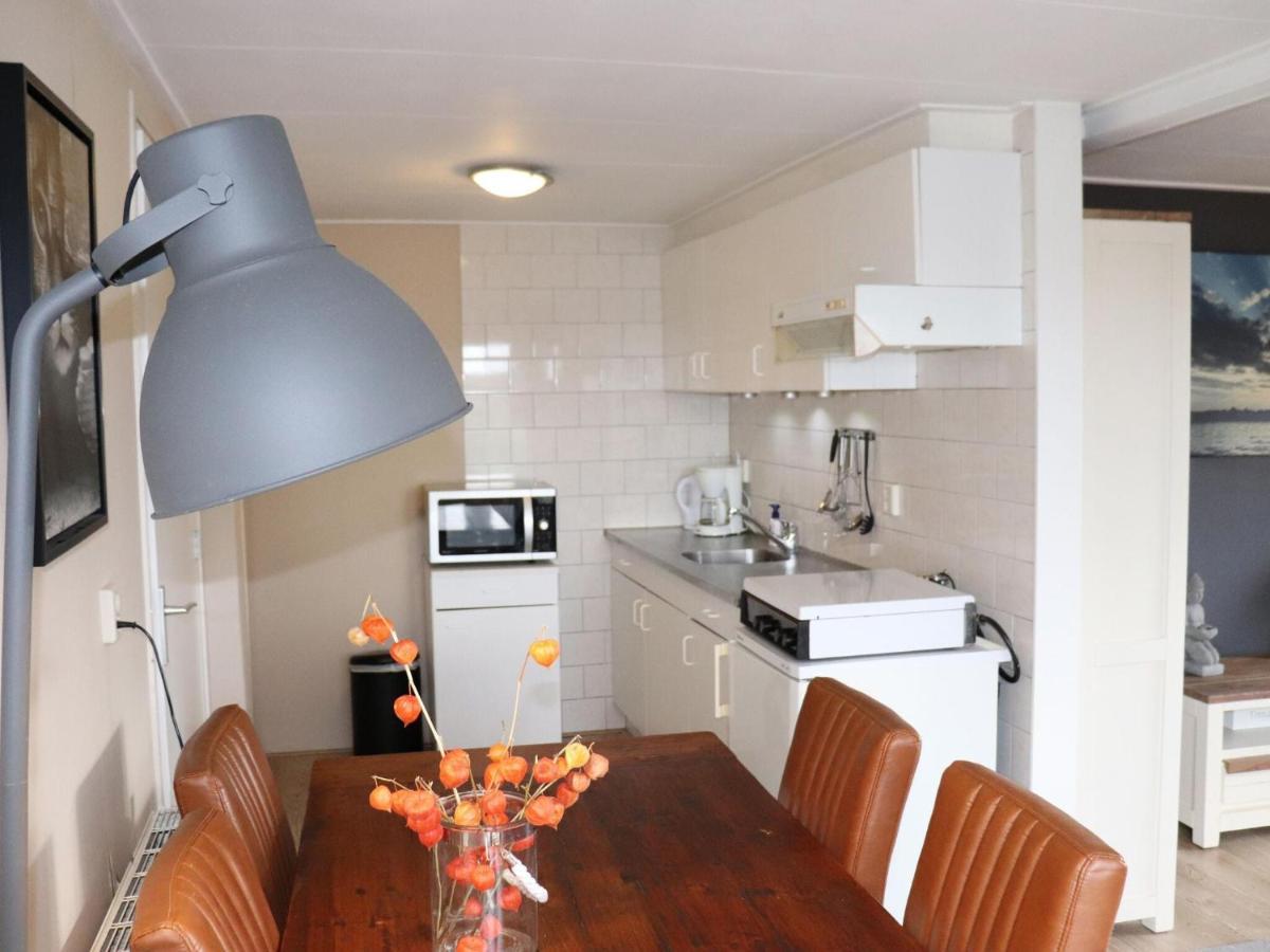 Fine Holiday Home In Donkerbroek 外观 照片