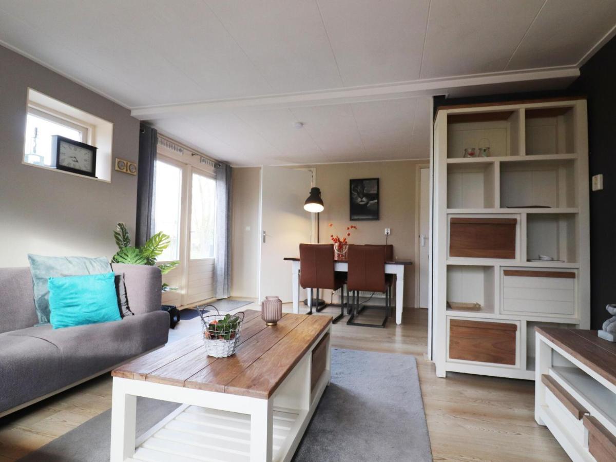 Fine Holiday Home In Donkerbroek 外观 照片