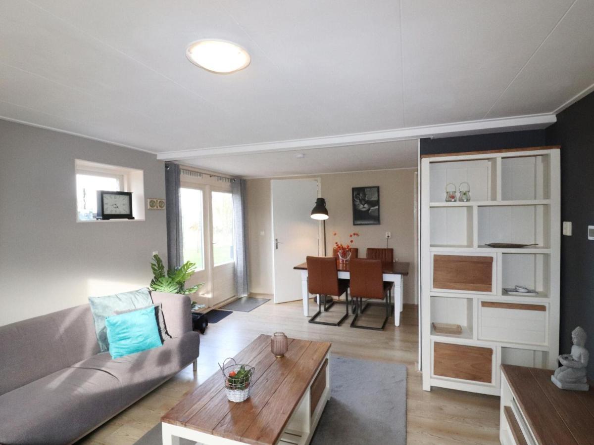 Fine Holiday Home In Donkerbroek 外观 照片