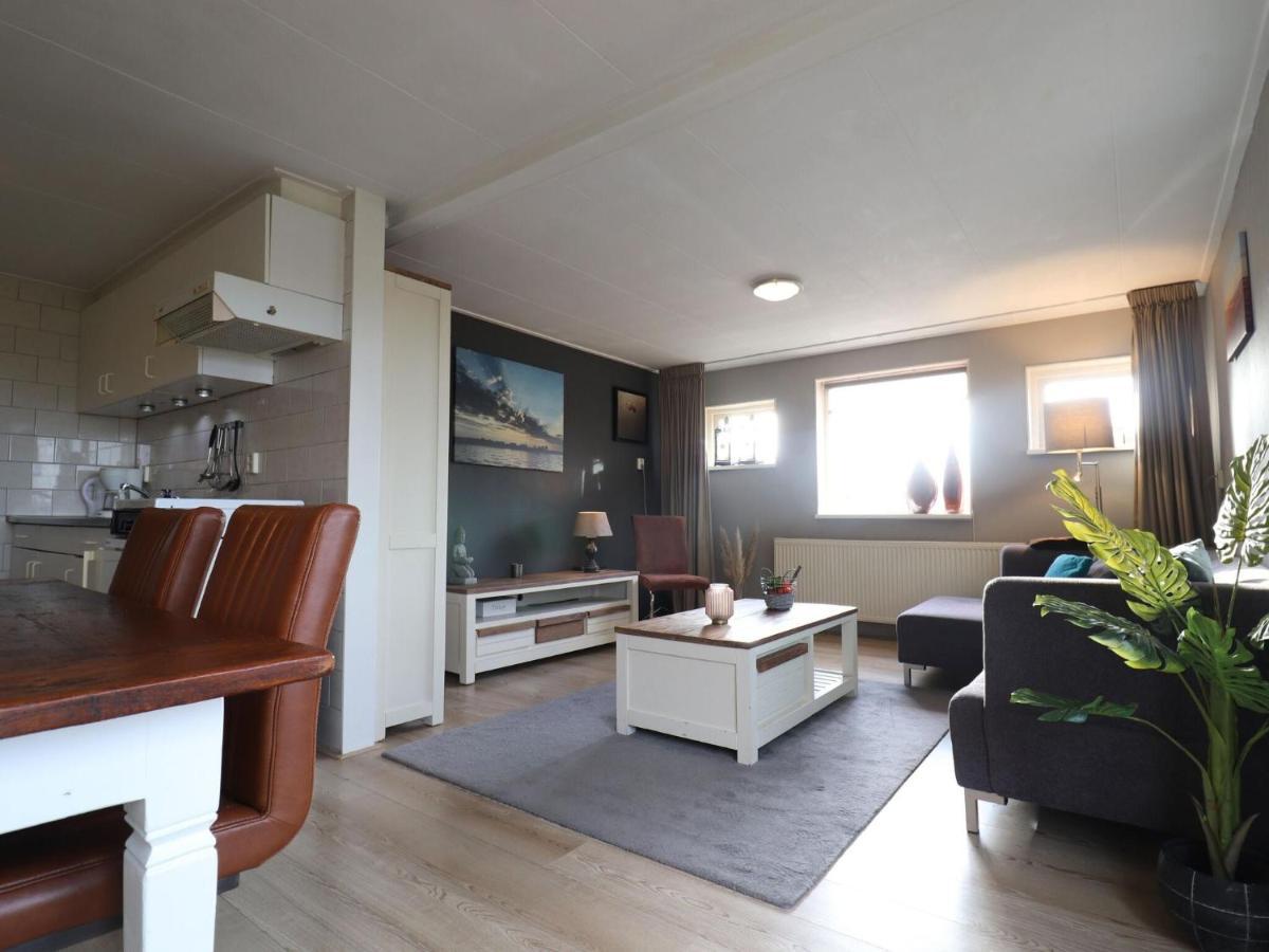 Fine Holiday Home In Donkerbroek 外观 照片