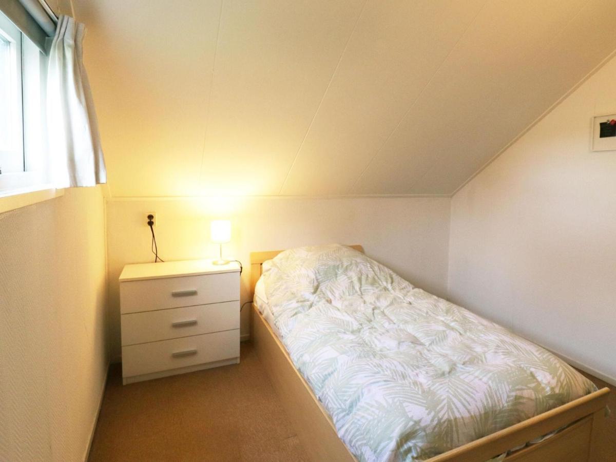 Fine Holiday Home In Donkerbroek 外观 照片